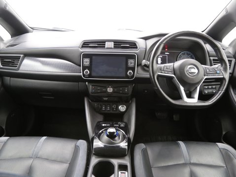 Nissan LEAF 40kWh Tekna Auto 5dr 9