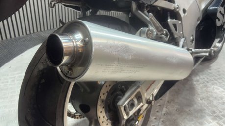 Suzuki GSXR 600 1999 SRAD GOOD RUNNING PROJECT BIKE 600CC SPORT 17