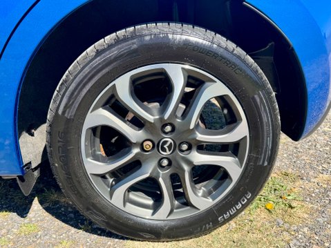 Mazda 2 SPORTS LAUNCH EDITION 40