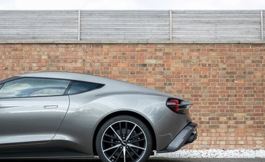 Aston Martin Zagato Vanquish Coupe 32