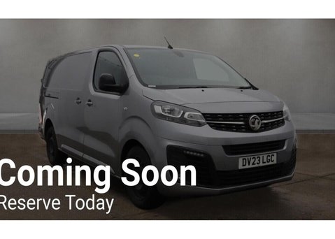 Vauxhall Vivaro 2.0 Turbo D 3100 Pro Panel Van 6dr Diesel Manual L2 H1 Euro 6 (145 ps) 1