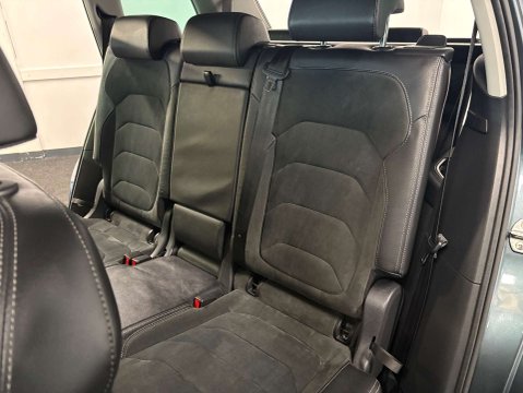 Skoda Kodiaq 2.0 Kodiaq SE L TDI SCR 4x4 DSG 4WD 5dr 38