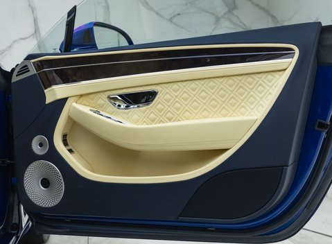 Bentley Continental GT W12 25