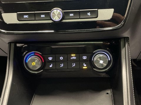 MG ZS 44.5kWh Exclusive SUV 5dr Electric Auto (143 ps) 25