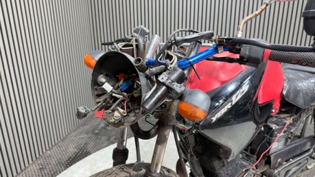 Yamaha YBR 125 2011 GOOD PARTS BIKE PROJECT COMMUTER BIKE 125CC 15