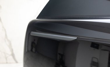 Land Rover Range Rover P615 SV 21