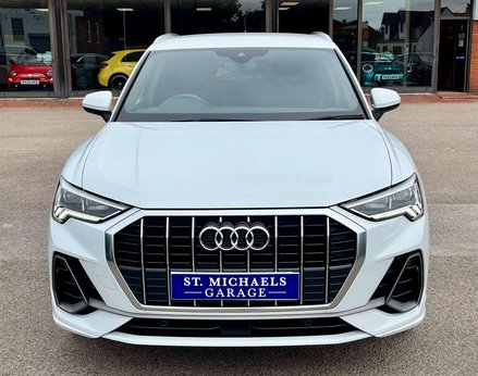 Audi Q3 1.5 Q3 S Line 35 TFSI Semi-Auto 5dr 5