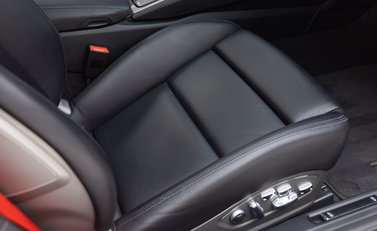 Porsche 911 Carrera 4 GTS (991.2) 17