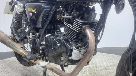 Mash Black SEVEN 125 2019 5K GOOD RUNNING CAFE RACER RETRO PROJECT BIKE 125CC 7