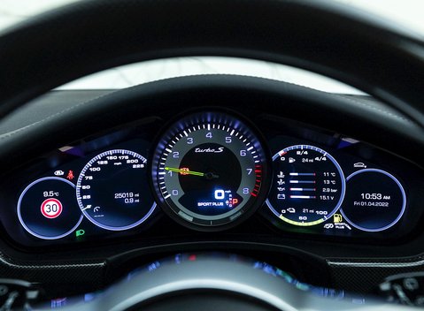 Porsche Panamera Turbo S E-Hybrid Sport Turismo 17