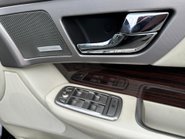Jaguar XF 3.0D V6 S PORTFOLIO 4Dr AUTOMATIC 17
