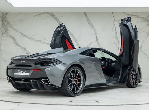 McLaren 570S Spider 10