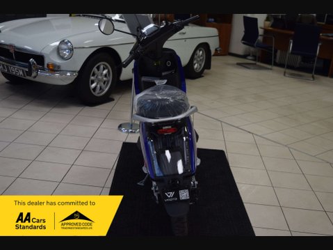 Vmoto Cux Super Soco CUX 4