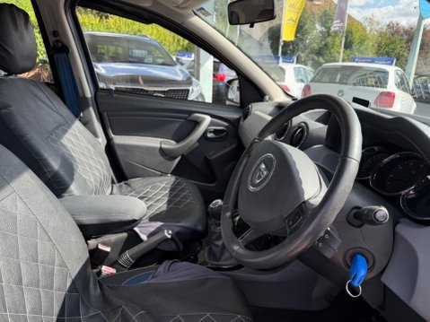 Dacia Duster 1.5 dCi Laureate Prime Euro 6 (s/s) 5dr 10