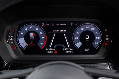 Audi A3 SPORTBACK TFSI SPORT MHEV 14