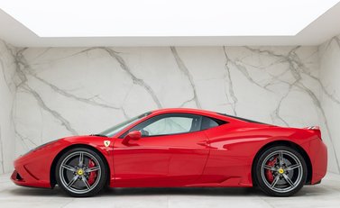 Ferrari 458 Speciale 2