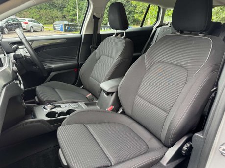 Ford Focus 1.0 Focus Titanium Auto 5dr 40