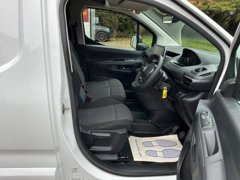 Peugeot Partner 1.5 BlueHDi 1000 Asphalt Premium + Standard Panel Van SWB Euro 6 (s/s) 5dr 12