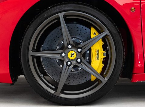 Ferrari 458 Spider 16