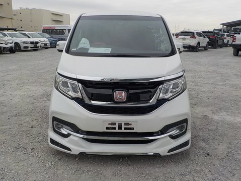 Honda Stepwagon RP3 1.5 Turbo Spada Waku Waku Doors 7