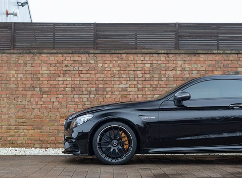 Mercedes-Benz C63 S Premium Plus 24