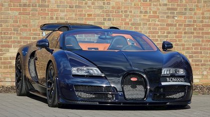 Design your own Bugatti Veyron online