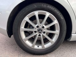 Mercedes-Benz A Class 1.3 A 200 Sport Exeutive Auto 5dr 15