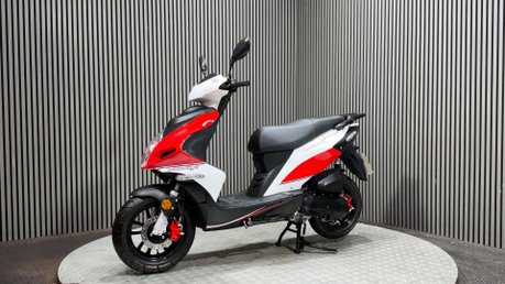 Ajs Firefox 2026 ONLY 269 MILES 1 OWNER MOT 2029 IDEAL LEARNER SCOOTER 125CC 12
