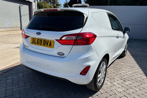 Ford Fiesta 1.5 Tdci Panel Van - Air Con 6