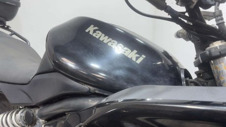 Kawasaki Er ER6 2007 ONLY 12K PROJECT BIKE SPARES OR REPAIR 650CC A2 19