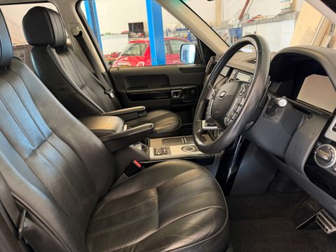 Land Rover Range Rover 4.4 Range Rover Westminster TDV8 Auto 4WD 5dr 30