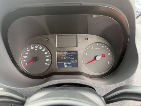 Mercedes-Benz Sprinter 2.0 317 CDI Progressive Panel Van 5dr Diesel G-Tronic RWD L2 H2 Euro 6 (s/s 18