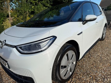 Volkswagen ID.3 Pro Performance 58kWh Family Auto 5dr 6