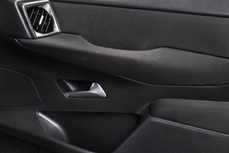 DS DS 3 PURETECH ELEGANCE S/S 36