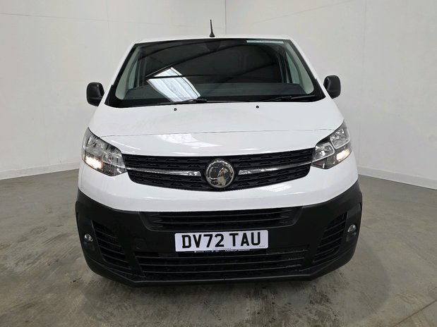 Vauxhall Vivaro Vauxhall Vivaro L2 Diesel 2900 1.5d 100ps Dynamic H1 Van 6