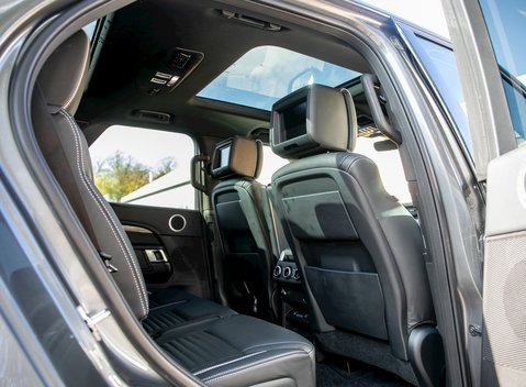 Land Rover Discovery Td6 HSE Luxury 15