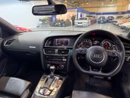 Audi RS5 4.2 FSI V8 Coupe 2dr Petrol S Tronic quattro Euro 5 (450 ps) 2