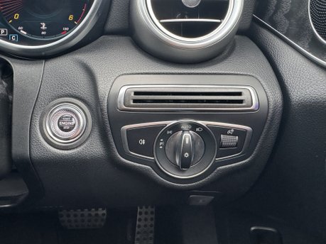 Mercedes-Benz C Class C300 D AMG Line Night Edition Premium Auto Diesel MEMORY SEATS/PARKTRONIC 19