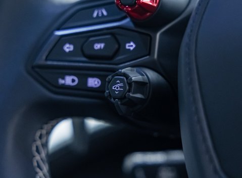 Lamborghini Revuelto 24