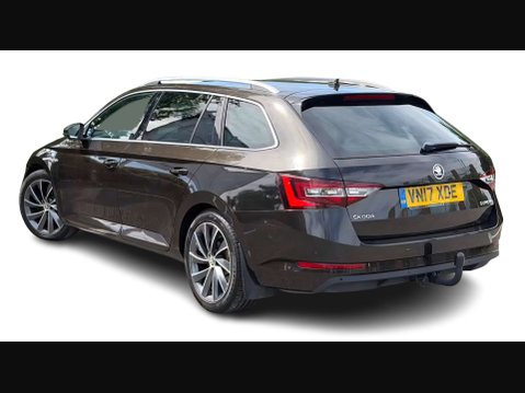 Skoda Superb 2.0 Superb Laurin & Klement TDI Semi-Auto 5dr 3