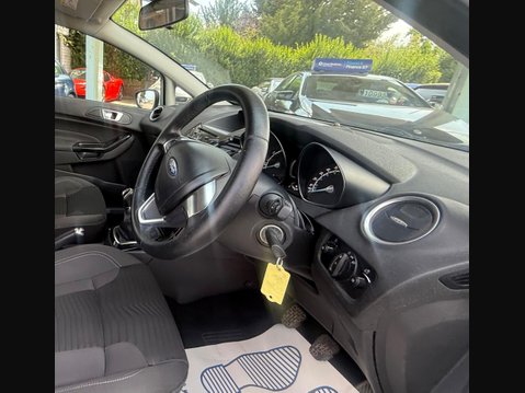 Ford Fiesta 1.25 Zetec Euro 5 3dr 20