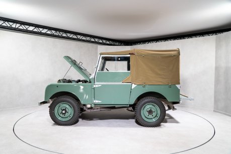 Land Rover Series 1 ACQUIRE A PIECE OF LAND ROVER HISTORY. EXCELLENT HISTORY & PROVENANCE. 41