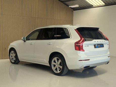 Volvo XC90 2.0 XC90 B5 MHEV AWD Auto 4WD 5dr 19