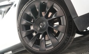 Tesla Model Y RWD 20" Induction Alloys Comfort Suspension GROK AI Ryzen Chip LFP 1 Owner 11