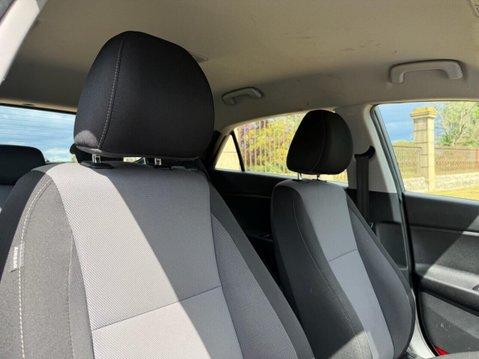 Hyundai i20 1.2 SE Hatchback 5dr Petrol Manual Euro 6 (84 ps) 14