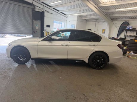 BMW 3 Series 2.0 318d Sport Euro 5 (s/s) 4dr 5