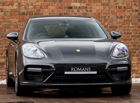 Porsche Panamera Turbo S E-Hybrid 1