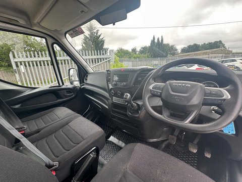 Iveco Daily 35S14B TOOLPOD TIPPER 17