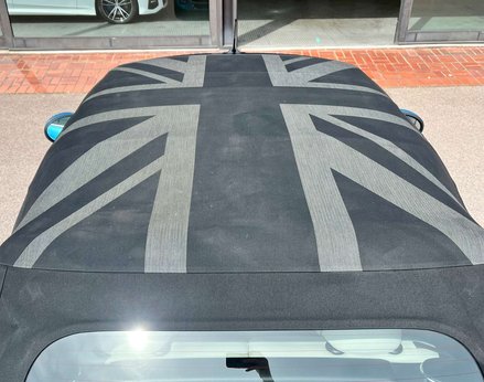 Mini Convertible 1.5 Cooper Exclusive Auto 2dr 59