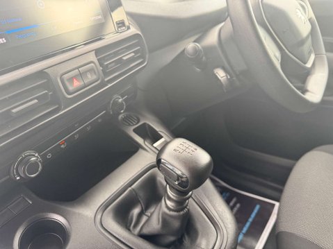 Peugeot Partner 1.5 Partner Professional Premium+ BHDi 34
